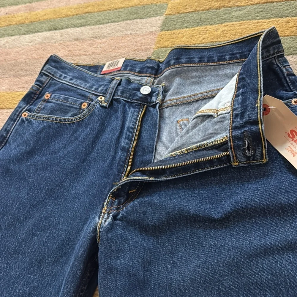 NWT Levi’s 550 relaxed jeans  for men’s size 34x30